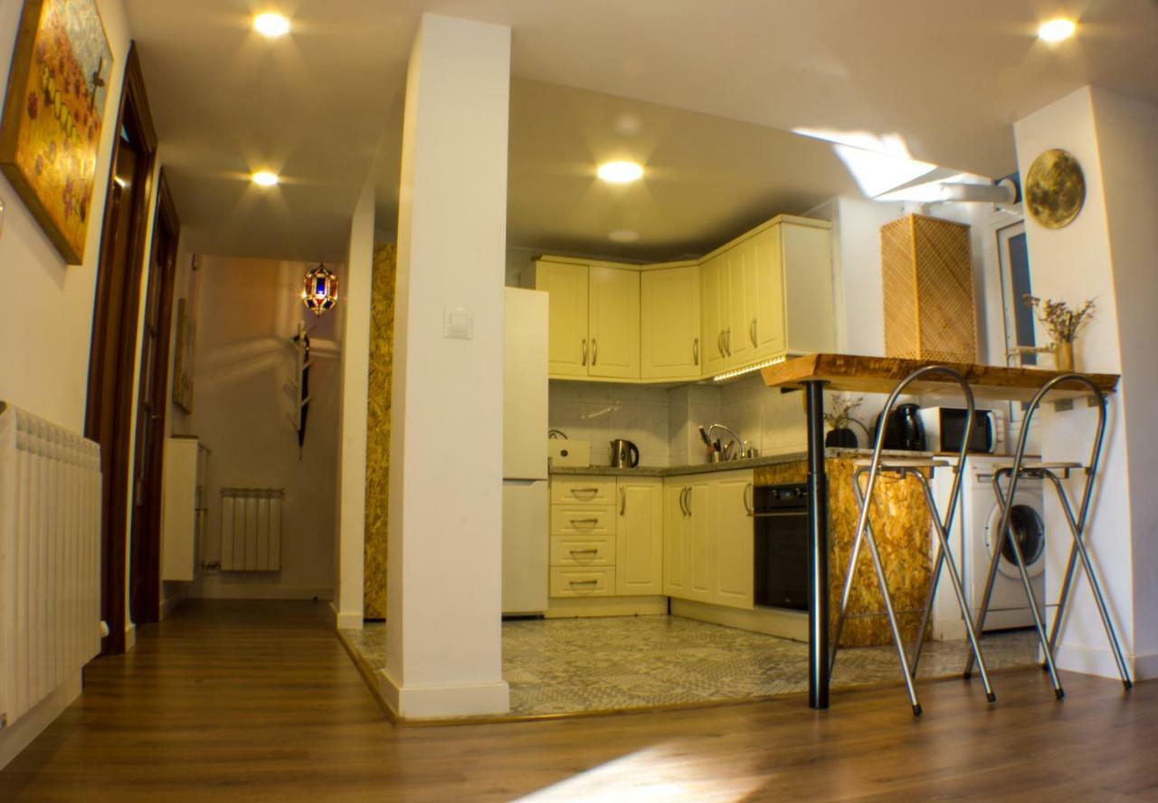 Апартаменты Apartamento Del Pintor | Santiago Гранада Экстерьер фото